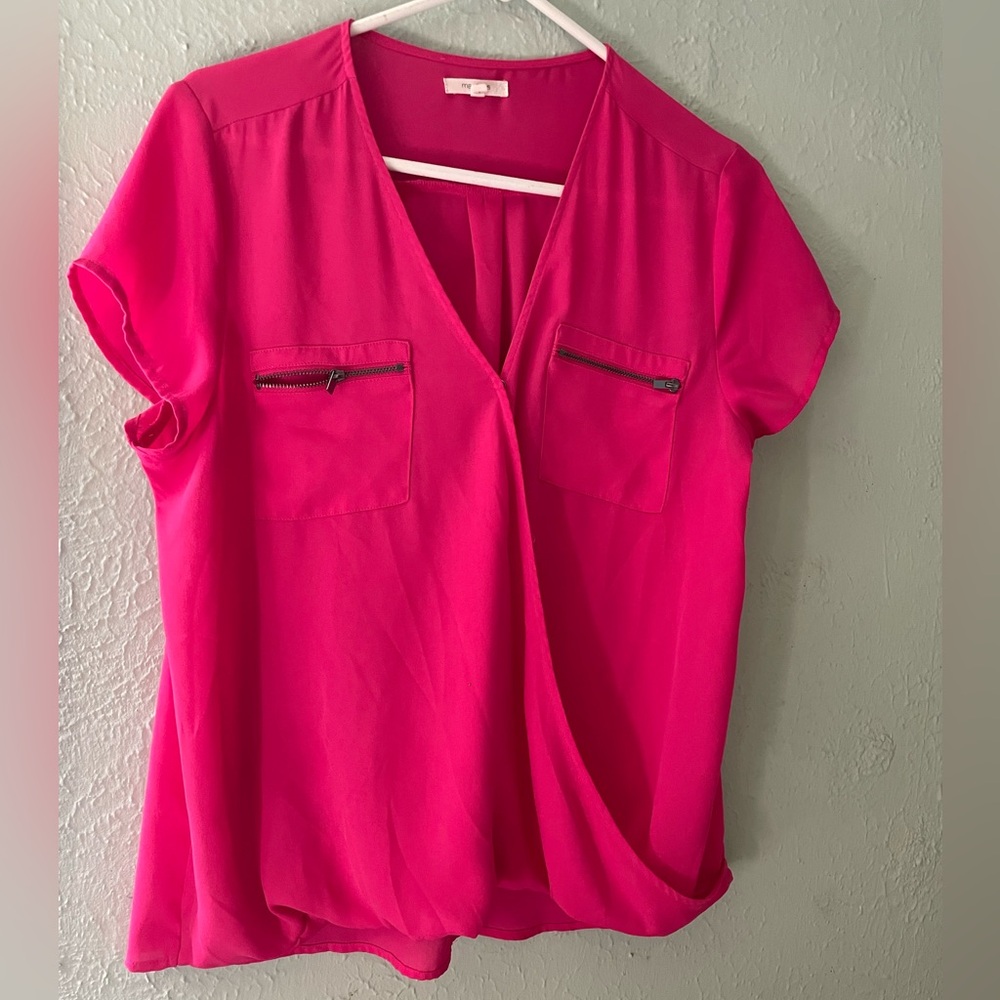 Maurices Hot Pink Sheer Crossover top! Size Large! Zipper chest pockets. Nursing